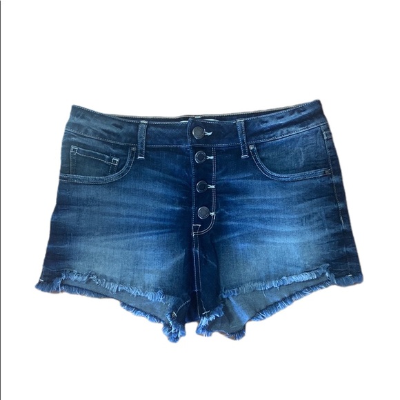 Brody Shortie Jean Short - Picture 3 of 6